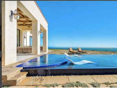 11,000 sq ft luxury Malibu Rental